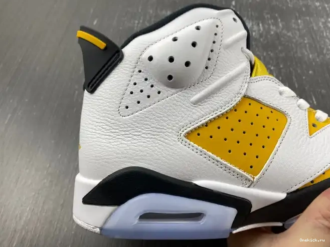 One Kick Ochre CT8529-170 6 Air Jordan Yellow 0526
